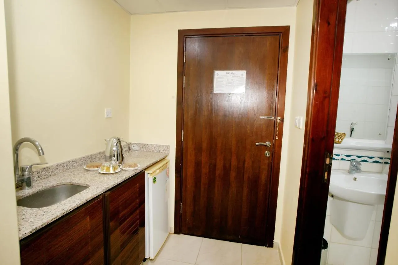 **  Al Azhar Nuzhah Hotel メッカ サウジアラビア